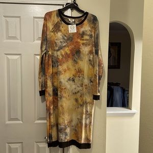 Umgee long sleeve tie-dye dress size large